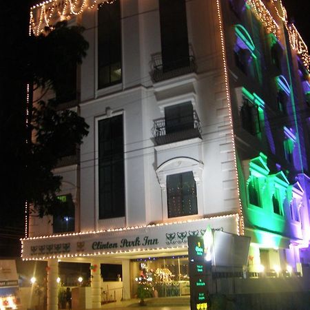 Clinton Park Inn Велангани Екстериор снимка