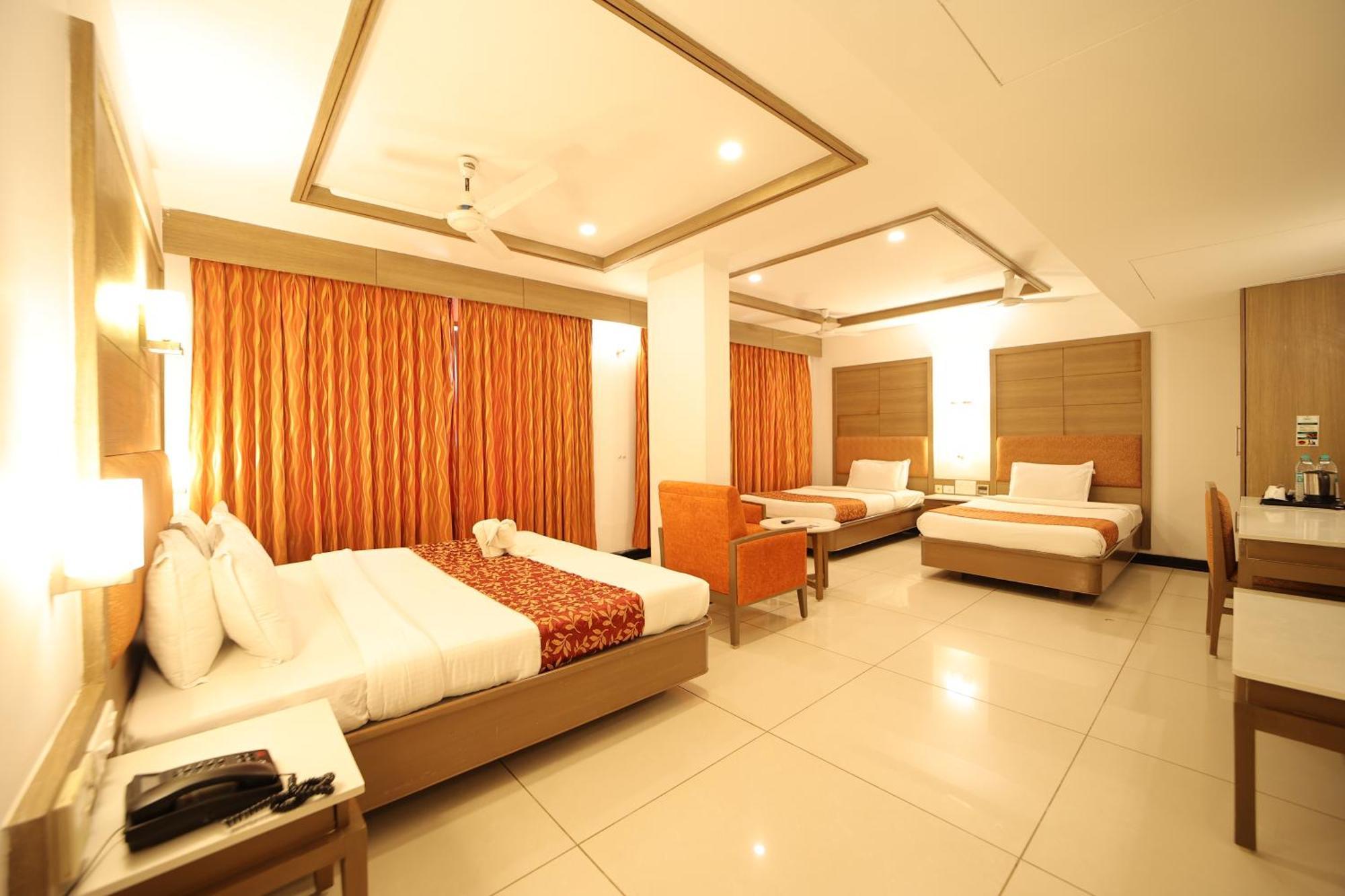Clinton Park Inn Велангани Екстериор снимка